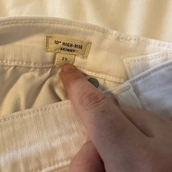 Madewell 10" High Waist -Skinny Fit Jeans - Picture 4 of 4